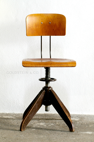Rowac chair